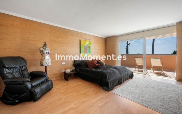Resale - Detached villa - Marbella - Elviria