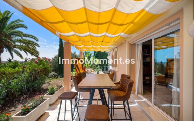 Resale - Detached villa - Marbella - Elviria