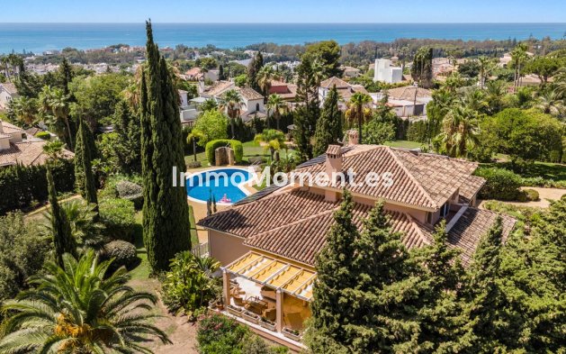 Resale - Detached villa - Marbella - Elviria