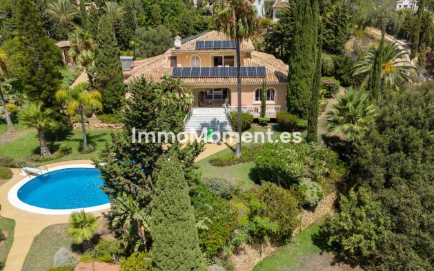 Resale - Detached villa - Marbella - Elviria