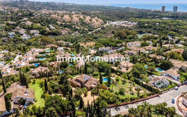 Resale - Detached villa - Marbella - Elviria