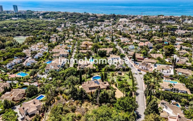 Resale - Detached villa - Marbella - Elviria