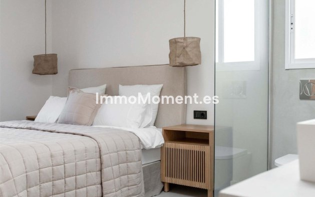 Resale - Apartment - Benahavís - La Quinta
