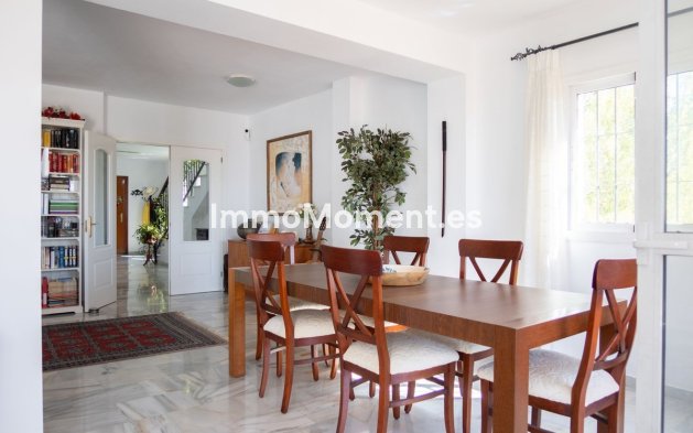 Bestaande woning - Vrijstaande villa - Estepona  - El Padron