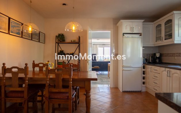 Bestaande woning - Vrijstaande villa - Estepona  - El Padron