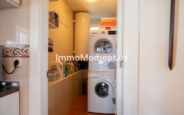 Bestaande woning - Vrijstaande villa - Estepona  - El Padron