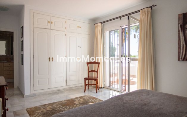 Bestaande woning - Vrijstaande villa - Estepona  - El Padron
