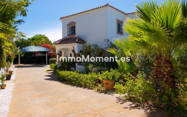 Bestaande woning - Vrijstaande villa - Estepona  - El Padron