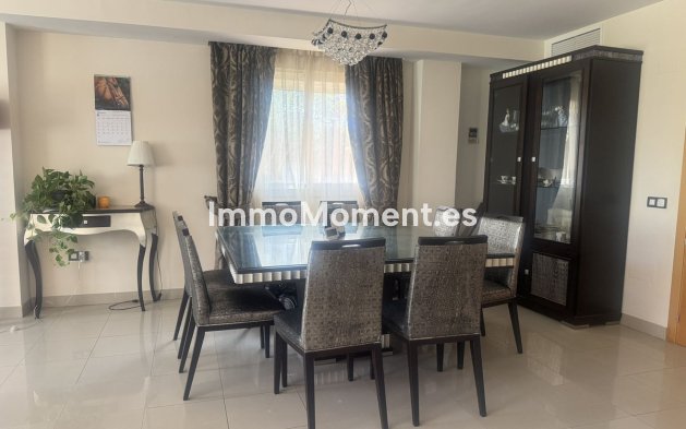 Wiederverkauf - Reihenhaus - Estepona  - Estepona Centro
