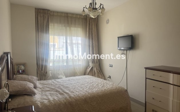 Wiederverkauf - Reihenhaus - Estepona  - Estepona Centro