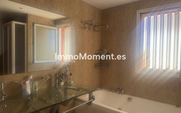 Wiederverkauf - Reihenhaus - Estepona  - Estepona Centro