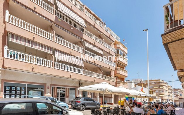 Resale - Apartment - Torrevieja - La Mata