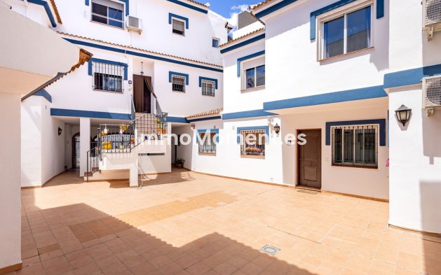 Revente - Maison mitoyenne - Intérieur                       - Alhaurín el Grande Centro