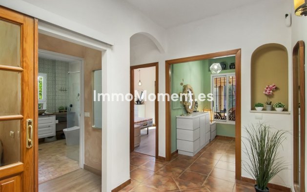 Resale - Detached villa - Fuengirola - Fuengirola Centro