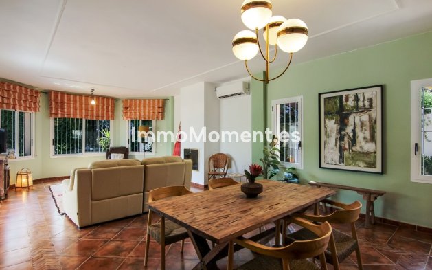 Resale - Detached villa - Fuengirola - Fuengirola Centro