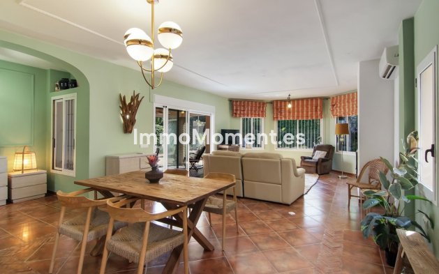 Resale - Detached villa - Fuengirola - Fuengirola Centro