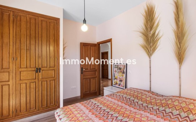 Resale - Detached villa - Fuengirola - Fuengirola Centro