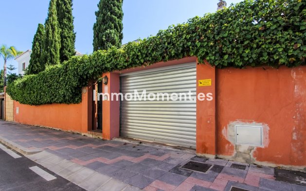 Resale - Detached villa - Fuengirola - Fuengirola Centro
