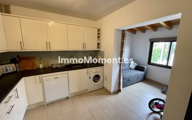 Bestaande woning - Vrijstaande villa - Manilva - La Duquesa