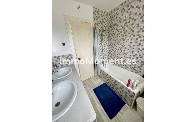 Bestaande woning - Vrijstaande villa - Manilva - La Duquesa