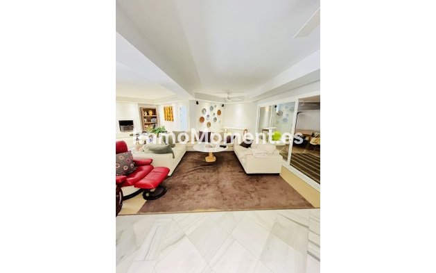 Wiederverkauf - Freistehende Villa - Marbella - Guadalmina Baja