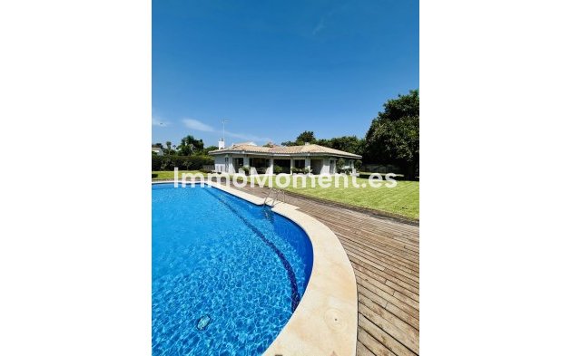 Wiederverkauf - Freistehende Villa - Marbella - Guadalmina Baja