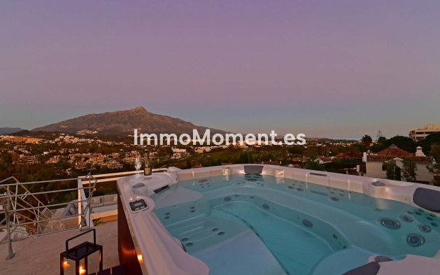 Reventa - Villa independiente - Marbella - Nueva Andalucía