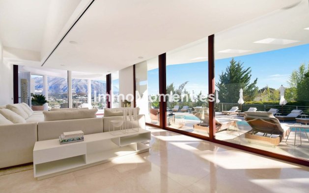 Reventa - Villa independiente - Marbella - Nueva Andalucía