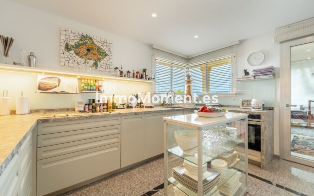 Wiederverkauf - Wohnung - Marbella - Nueva Andalucía