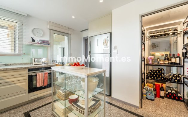 Wiederverkauf - Wohnung - Marbella - Nueva Andalucía