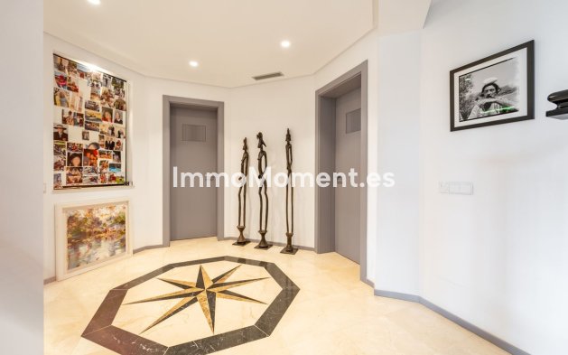 Wiederverkauf - Wohnung - Marbella - Nueva Andalucía