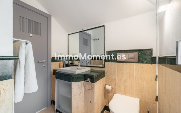 Wiederverkauf - Wohnung - Marbella - Nueva Andalucía