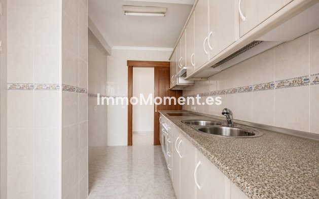 Reventa - Apartamento - Estepona  - Estepona Centro