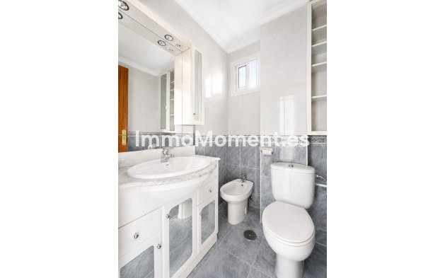 Reventa - Apartamento - Estepona  - Estepona Centro