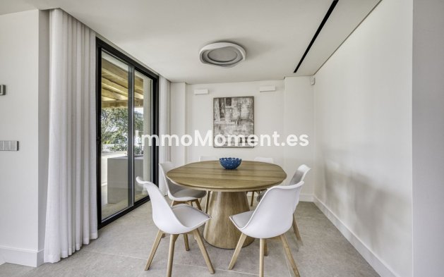 Wiederverkauf - Freistehende Villa - Marbella - El Rosario
