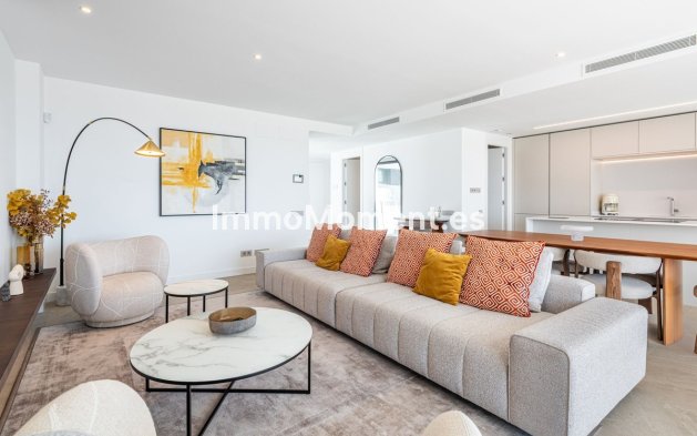 Reventa - Apartamento - Marbella - Santa Clara