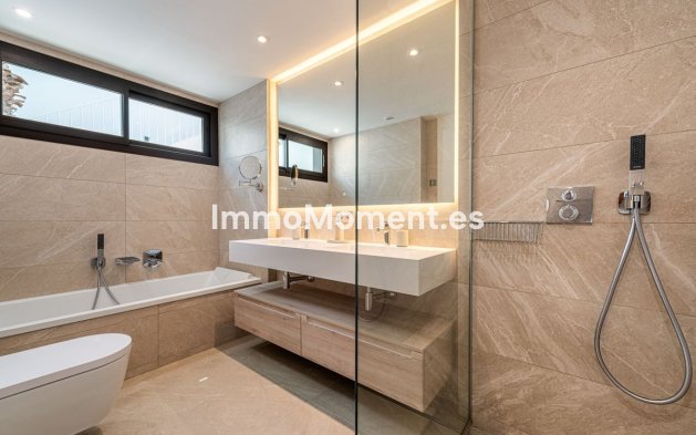 Reventa - Apartamento - Marbella - Santa Clara