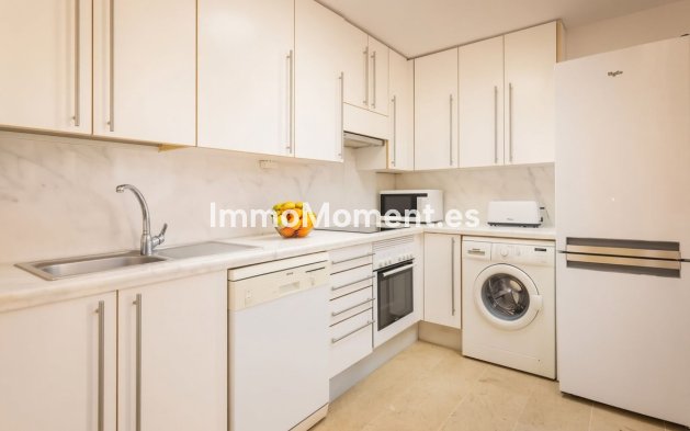 Wiederverkauf - Wohnung - Estepona  - Estepona Centro