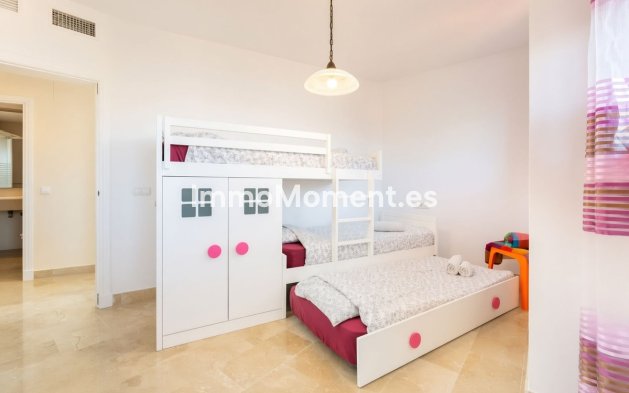 Wiederverkauf - Wohnung - Estepona  - Estepona Centro
