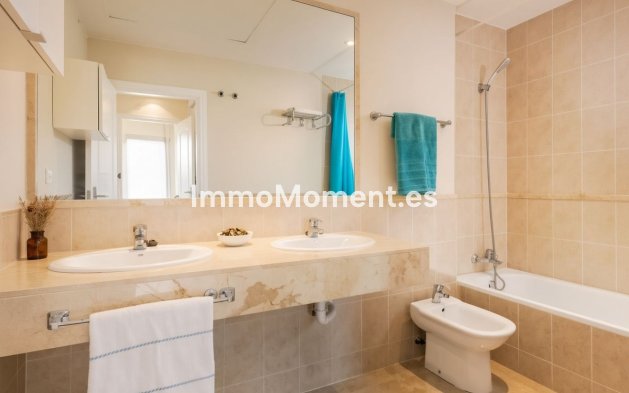 Wiederverkauf - Wohnung - Estepona  - Estepona Centro