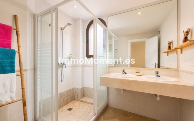 Wiederverkauf - Wohnung - Estepona  - Estepona Centro