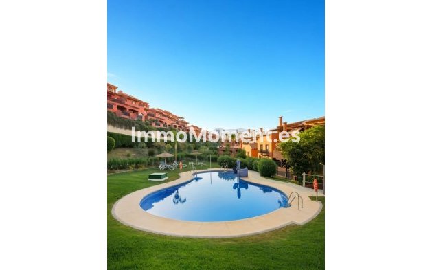 Wiederverkauf - Wohnung - Estepona  - Estepona Centro