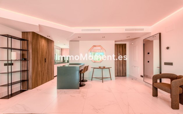 Wiederverkauf - Wohnung - Marbella - San Pedro de Alcántara