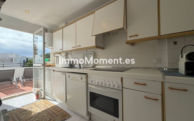 Wiederverkauf - Wohnung - Estepona  - Estepona Centro