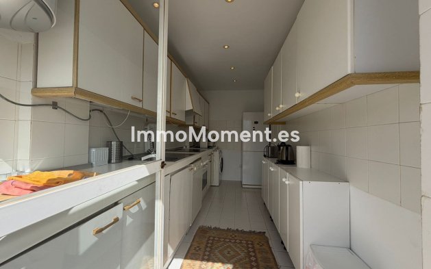 Wiederverkauf - Wohnung - Estepona  - Estepona Centro