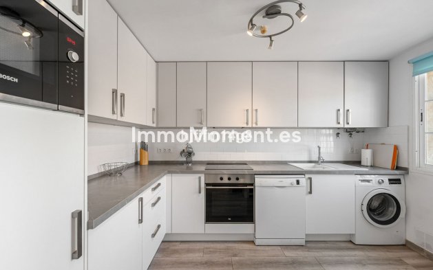 Resale - Townhouse - Marbella - Nueva Andalucía