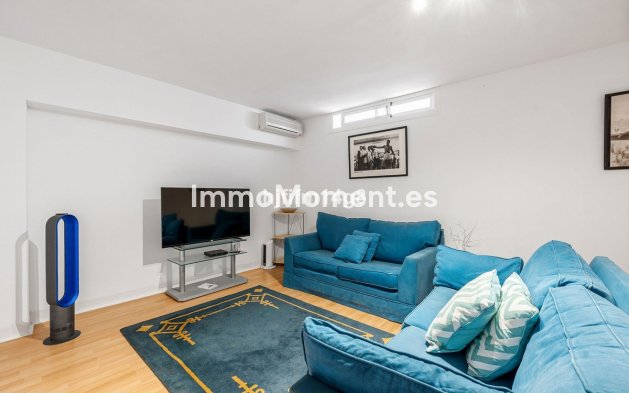 Resale - Townhouse - Marbella - Nueva Andalucía
