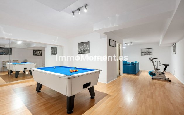 Resale - Townhouse - Marbella - Nueva Andalucía