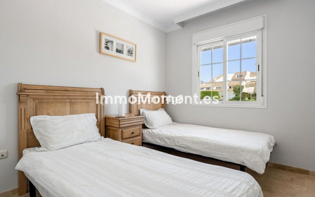 Resale - Townhouse - Marbella - Nueva Andalucía