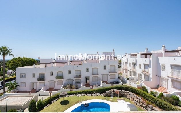 Resale - Townhouse - Marbella - Nueva Andalucía